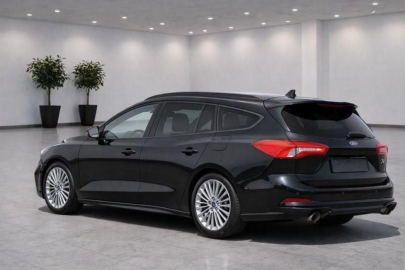 Gebraucht Ford Focus Performance Edition 280 PS (205 kW) 2020 Schwarz Kombi