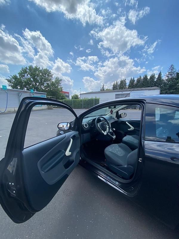 Gebraucht Ford Ka 69 PS (50 kW) 2012 Kleinwagen