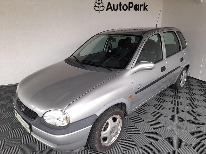 Silber Gebraucht 1998 Opel Corsa Kleinwagen | 220 € (Superpreis) - Bild 1/4