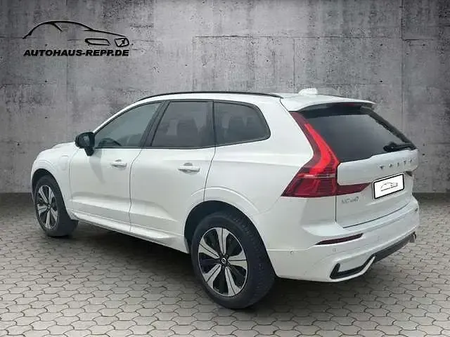 Gebraucht Volvo XC60 Plus 257 PS (189 kW) 2025 Crystal white SUV