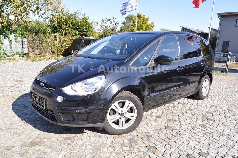 Schwarz Gebraucht 2007 Ford S-MAX Titanium Van / Kleinbus | 1.980 € (Guter Preis) - Bild 1/4