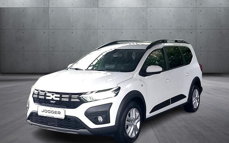 Gebraucht Dacia Jogger Expression 101 PS (74 kW) 2024 Weiß Van / Kleinbus