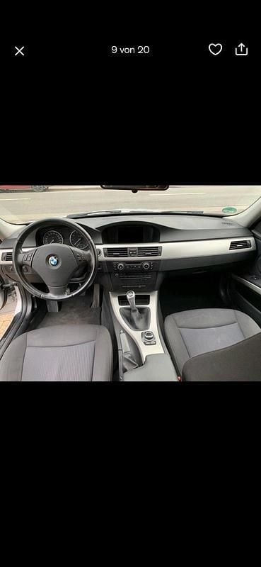 Silber Gebraucht 2010 BMW 318 Kombi | 3.000 € (Superpreis) - Bild 1/4