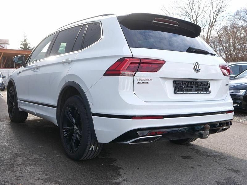 Gebraucht VW Tiguan Allspace Style 200 PS (147 kW) 2021 Weiß SUV