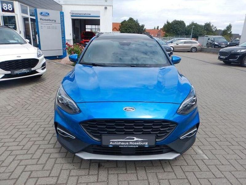 Gebraucht Ford Focus Active X 125 PS (91 kW) 2021 Blau Limousine