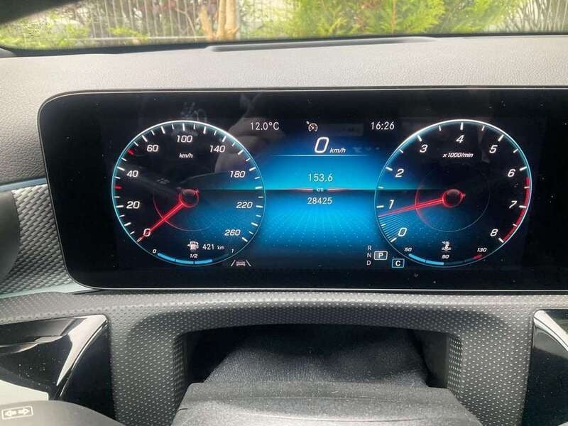 Weiß Gebraucht 2021 Mercedes A200 Limousine | 24.500 € (Guter Preis) - Bild 1/4