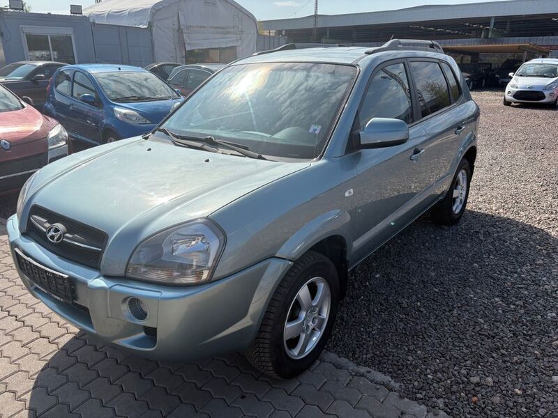 Silber Gebraucht 2008 Hyundai Tucson GLS SUV | 4.950 € (Fairer Preis) - Bild 1/4