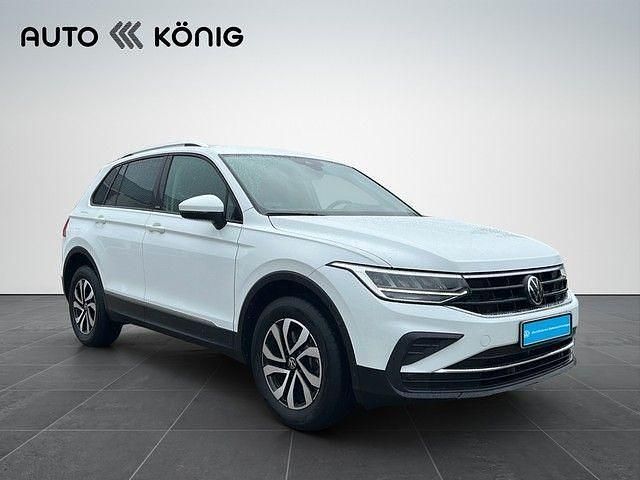 Weiß Gebraucht 2022 VW Tiguan Active SUV | 27.490 € (Fairer Preis) - Bild 1/4