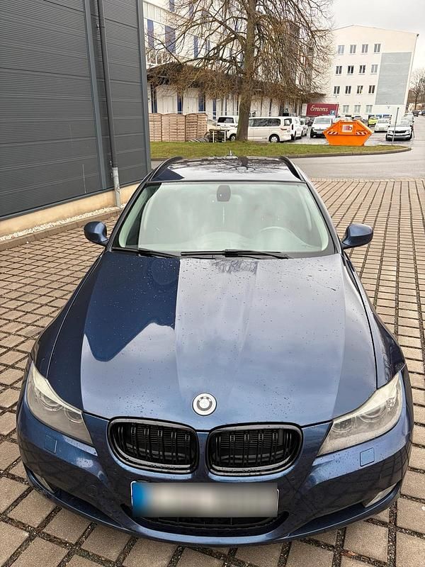 Gebraucht BMW 320 220 PS (161 kW) 2010 Blau Kombi