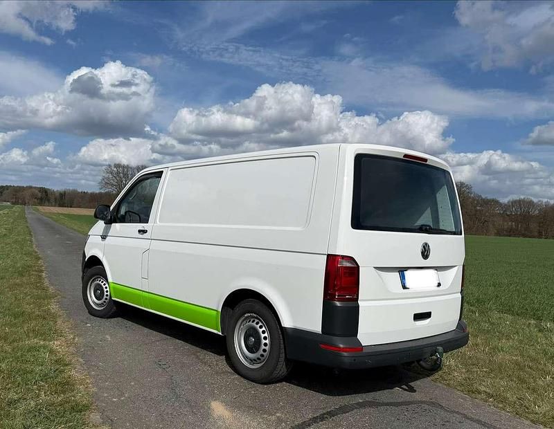 Gebraucht VW Transporter 102 PS (75 kW) 2019 Weiß Van