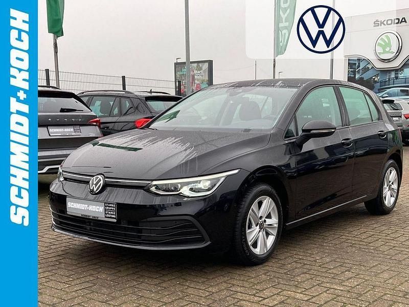Deep black perleffekt Gebraucht 2023 VW Golf VIII Life Limousine | 23.450 € (Fairer Preis) - Bild 1/4