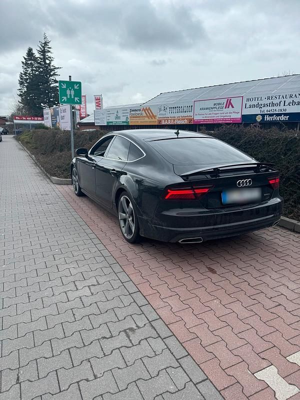 Gebraucht Audi A7 S-Line 218 PS (160 kW) 2016 Schwarz Kleinwagen