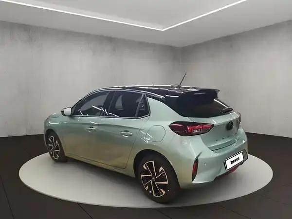 Neu Opel Corsa 110 PS (80 kW) 2026 Eukalyptus grün (metallic) Kleinwagen