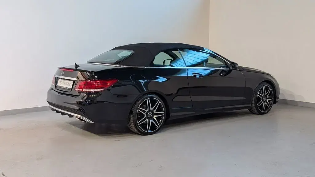 Second-hand Mercedes E250 AMG 204 CP (150 kW) 2014 Negru Cabrio