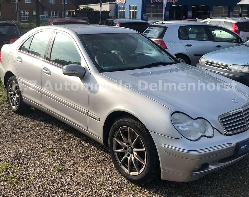 Gebraucht Mercedes C320 Elegance 218 PS (160 kW) 2001 Brillantsilber Limousine