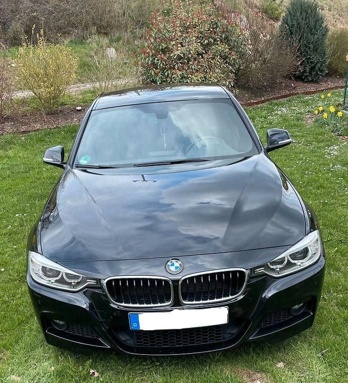 Second-hand BMW 320 Performance 184 CP (135 kW) 2013 Negru Berlinǎ