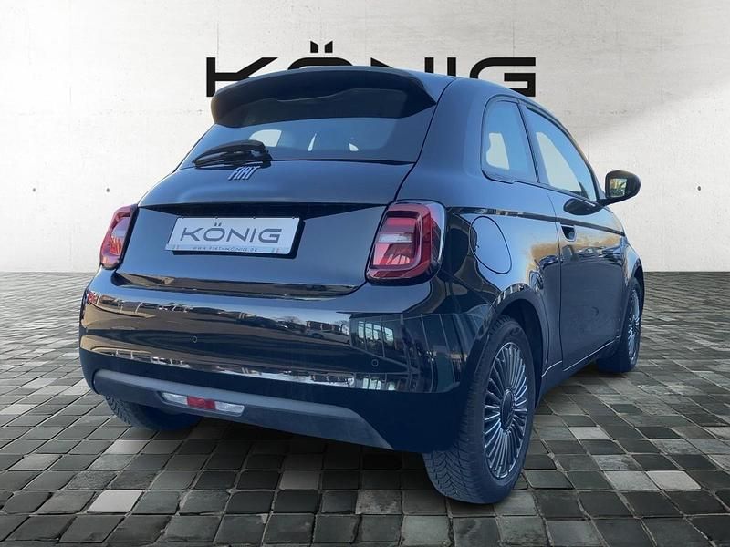Gebraucht Fiat 500e 50 kW (69 PS) 2022 Schwarz Limousine