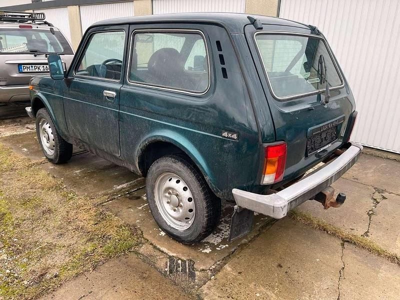 Gebraucht Lada niva 82 PS (60 kW) 2007 Blau SUV