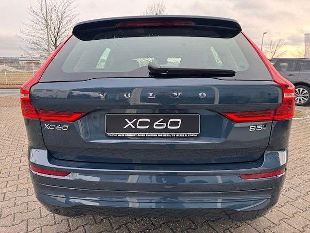 Gebraucht Volvo XC60 Core 250 PS (183 kW) 2025 Blau SUV