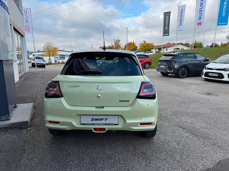 Gebraucht Suzuki Swift Comfort 83 PS (61 kW) 2025 Gelb Kleinwagen