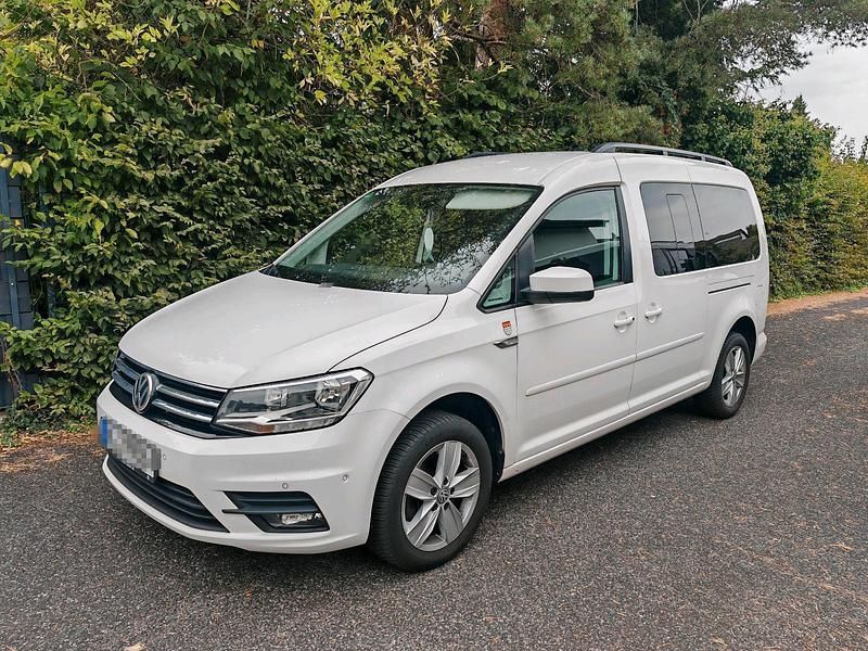 Weiß Gebraucht 2019 VW Caddy Maxi Comfortline Van / Kleinbus | 16.750 € (Fairer Preis) - Bild 1/4
