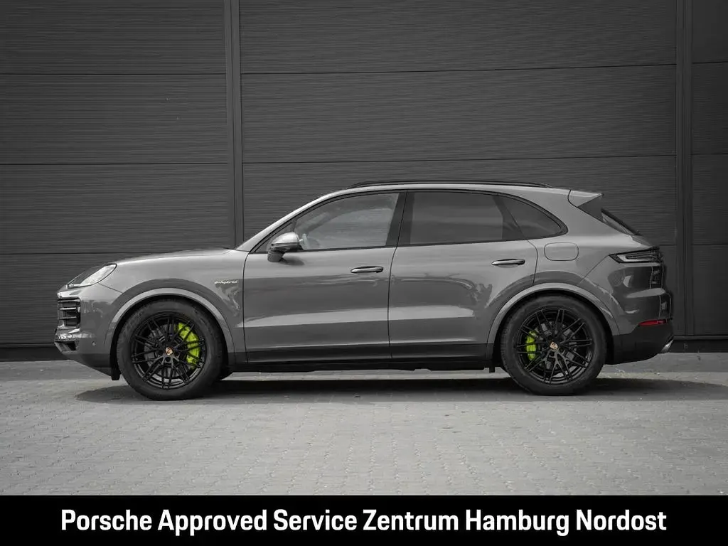 Gebraucht Porsche Cayenne S E-Hybrid 519 PS (381 kW) 2024 Grau SUV