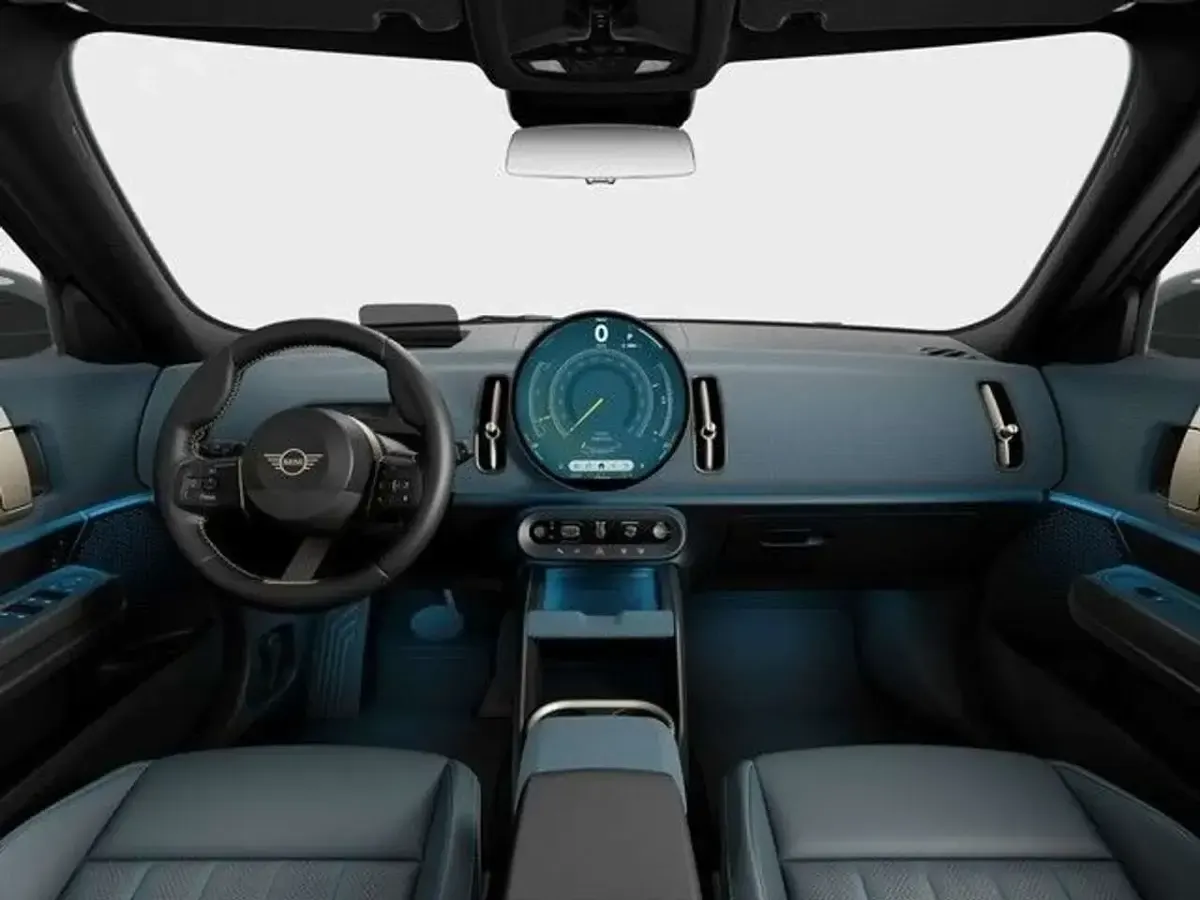Gebraucht Mini Cooper Countryman Favoured 170 PS (125 kW) 2024 Schwarz SUV