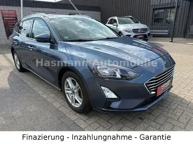 Gebraucht Ford Focus Cool & Connect 95 PS (69 kW) 2019 Blau Limousine