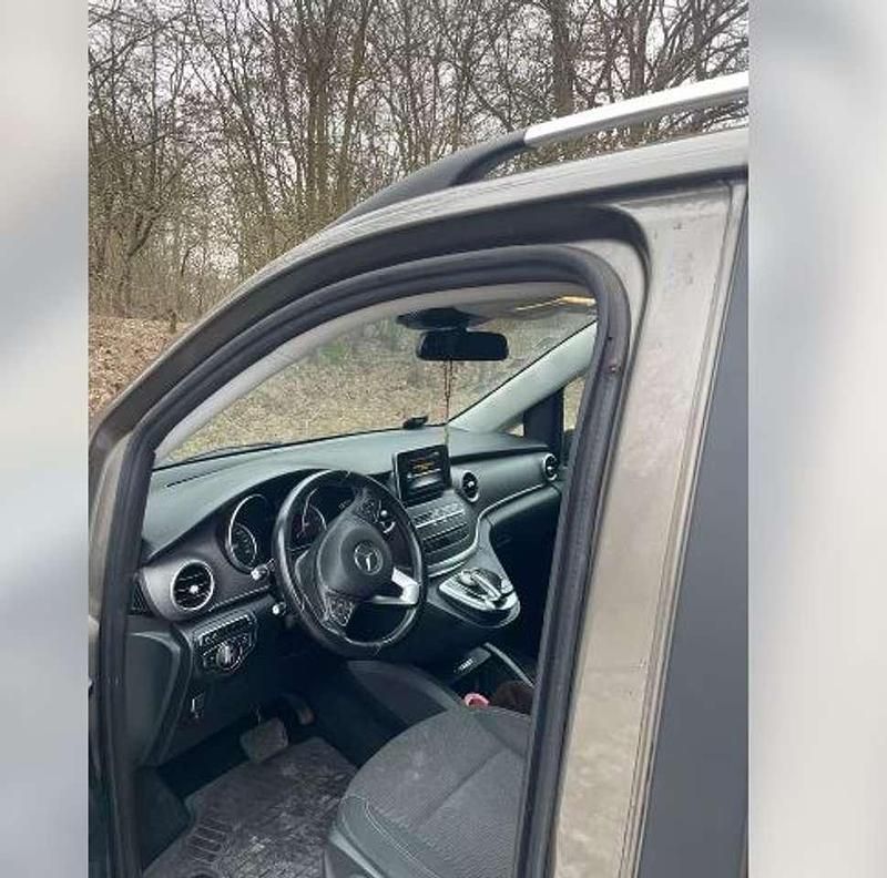 Gebraucht Mercedes Vito 163 PS (119 kW) 2016 Grau Van