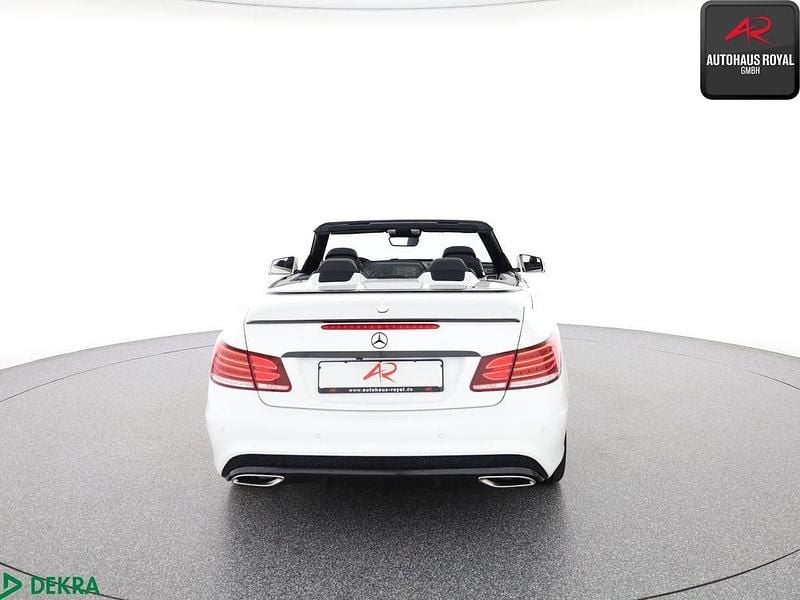 Gebraucht Mercedes E350 AMG 258 PS (189 kW) 2016 Polarweiss Cabrio
