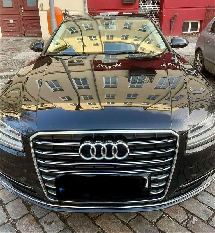 Gebraucht Audi A8 Sport 258 PS (189 kW) 2014 Schwarz Limousine