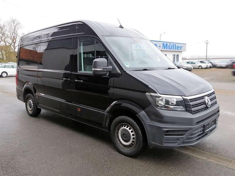 Gebraucht VW Crafter 177 PS (130 kW) 2020 Deep black perleffekt Van