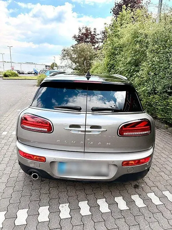 Gebraucht Mini Cooper Essential 136 PS (100 kW) 2019 Silber Kleinwagen