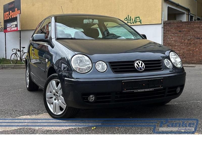 Grau Gebraucht 2006 VW Polo Trendline Limousine | 1.780 € (Superpreis) - Bild 1/4