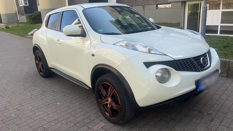Weiß Gebraucht 2011 Nissan Juke SUV | 9.000 € (Etwas zu teuer) - Bild 1/4