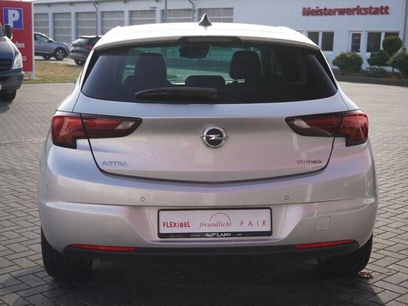 Gebraucht Opel Astra Innovation 125 PS (91 kW) 2016 Silber Limousine
