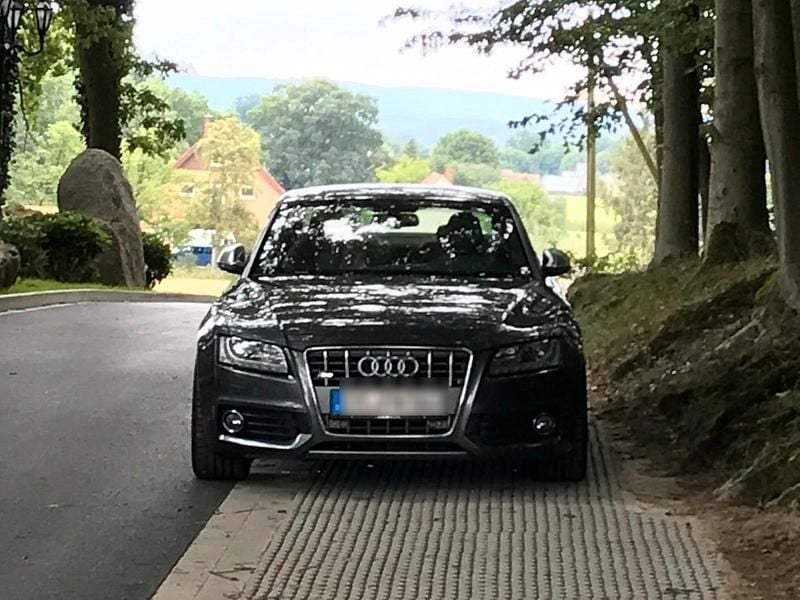 Grau Gebraucht 2008 Audi S5 Coupé | 6.000 € - Bild 1/4