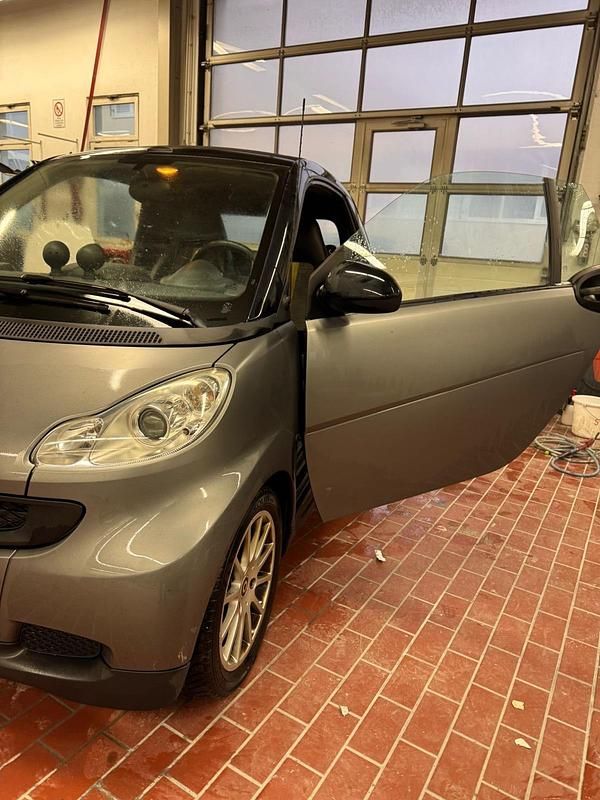 Gebraucht Smart ForTwo Cabrio 71 PS (52 kW) 2010 Grau Cabrio