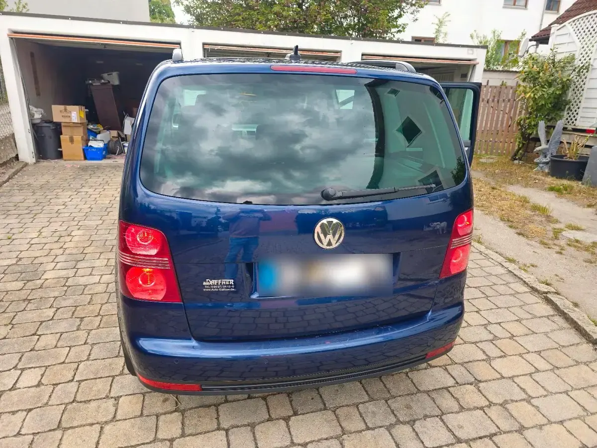Używany VW Touran 140 KM (102 kW) 2007 Niebieski Minivan