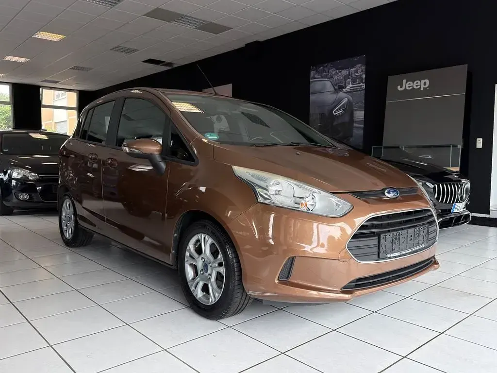 Gebraucht Ford B-MAX SYNC Edition 95 PS (69 kW) 2014 Braun Van / Kleinbus