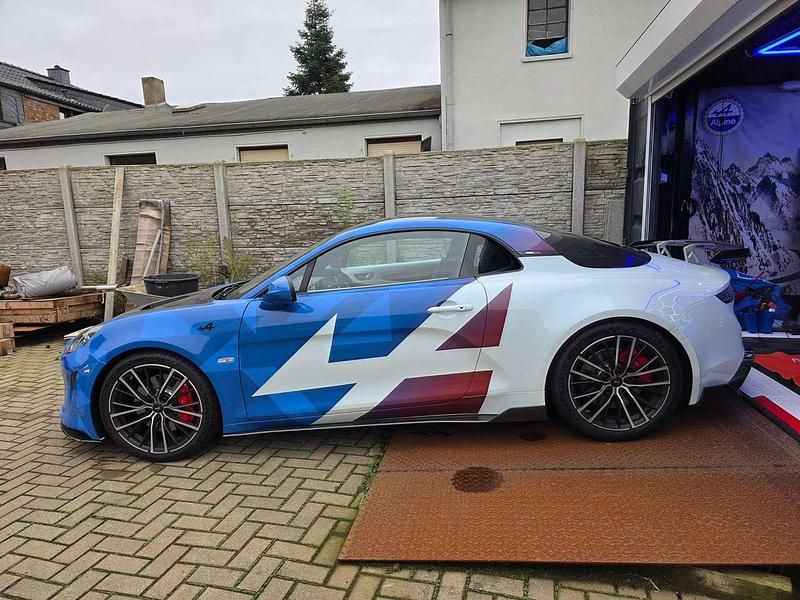 Neu Alpine A110 300 PS (220 kW) 2025 Weiß Coupé