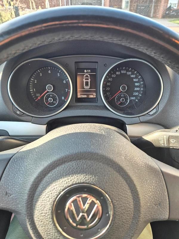 Second-hand VW Golf 105 CP (77 kW) 2011 Mov Cabrio
