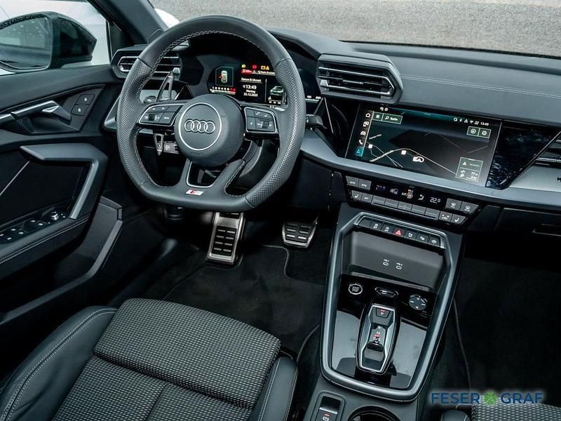 Gebraucht Audi A3 S-Line 150 PS (110 kW) 2025 Mythosschwarzperleffekt Limousine