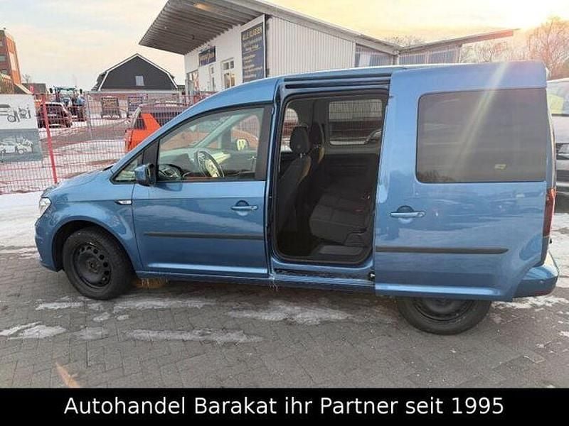 Gebraucht VW Caddy 102 PS (75 kW) 2016 Blau Van / Kleinbus