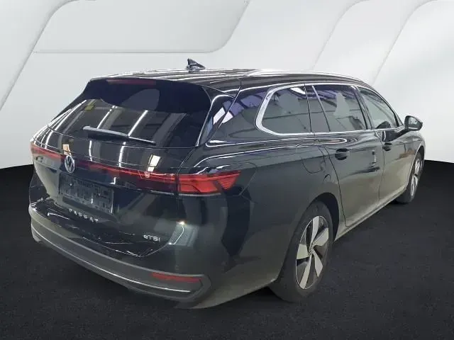 Gebraucht VW Passat Business 150 PS (110 kW) 2025 Grenadillschwarz metallic Kombi