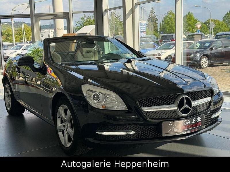 Gebraucht Mercedes SLK200 184 PS (135 kW) 2012 Schwarz Cabrio
