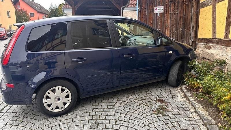 Blau Gebraucht 2009 Ford C-MAX Ambiente Van / Kleinbus | 1.700 € (Superpreis) - Bild 1/4