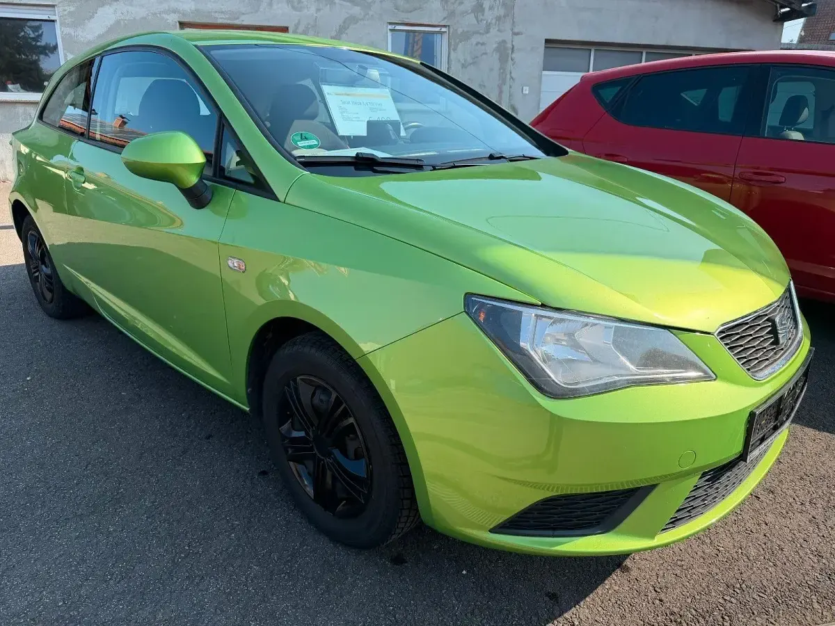 Gebraucht Seat Ibiza SC Style 86 PS (63 kW) 2012 Grün Kleinwagen