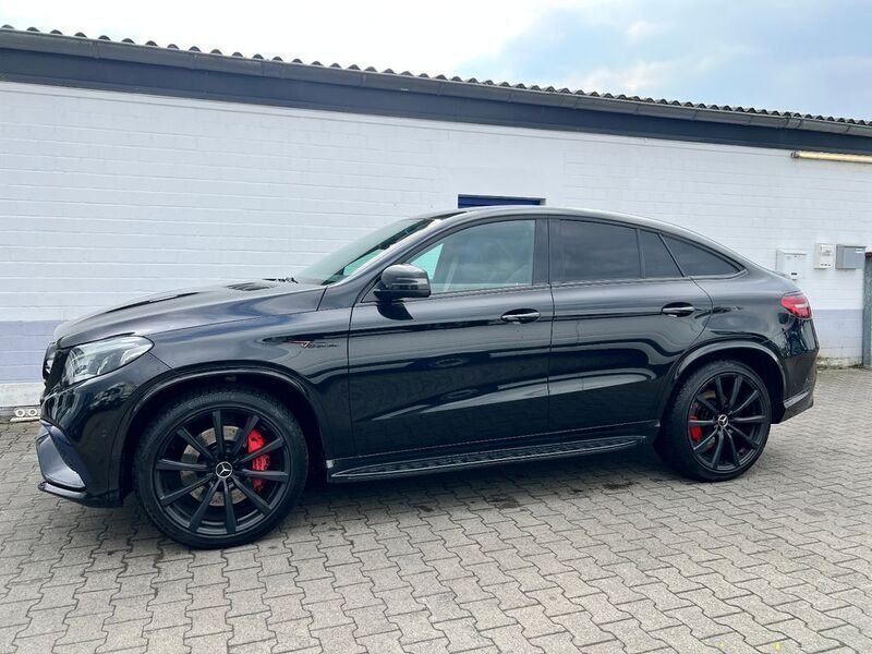 Schwarz Gebraucht 2019 Mercedes GLE63 AMG AMG Coupé | 63.000 € (Teuer) - Bild 1/4