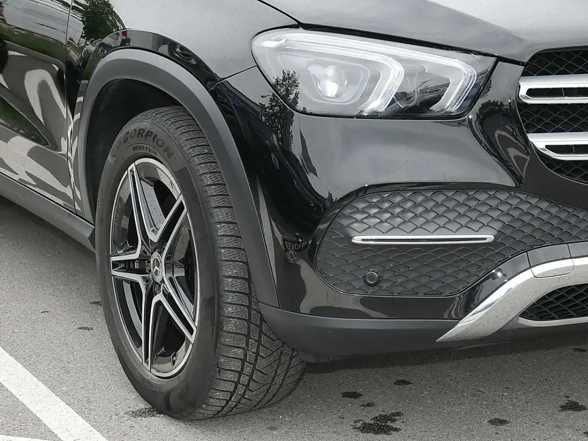 Gebraucht Mercedes GLE350 AMG 194 PS (142 kW) 2023 Schwarz SUV